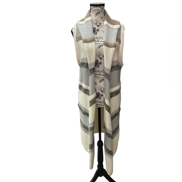 Chico’s Sleeveless Cardigan Knit Sweater Vest Striped Cream Gray Silver Medium - Picture 1 of 9